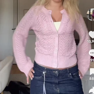 Så fin kofta - Jätte fin kofta som endast är använd 1-2 gånger❤️