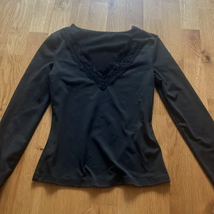 Långärmad topp - Fin långärmad topp köpt på shein för längesen💓