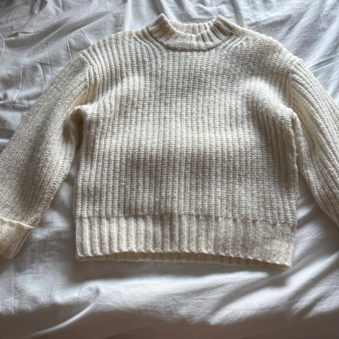 Vit stickad tröja från 157 - 1