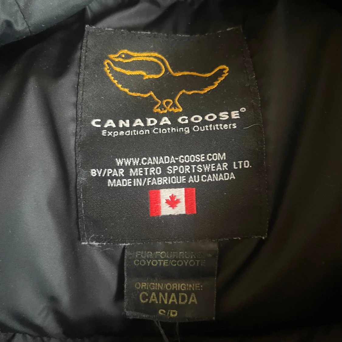 Brun Canada Goose dunjacka med päls - 4