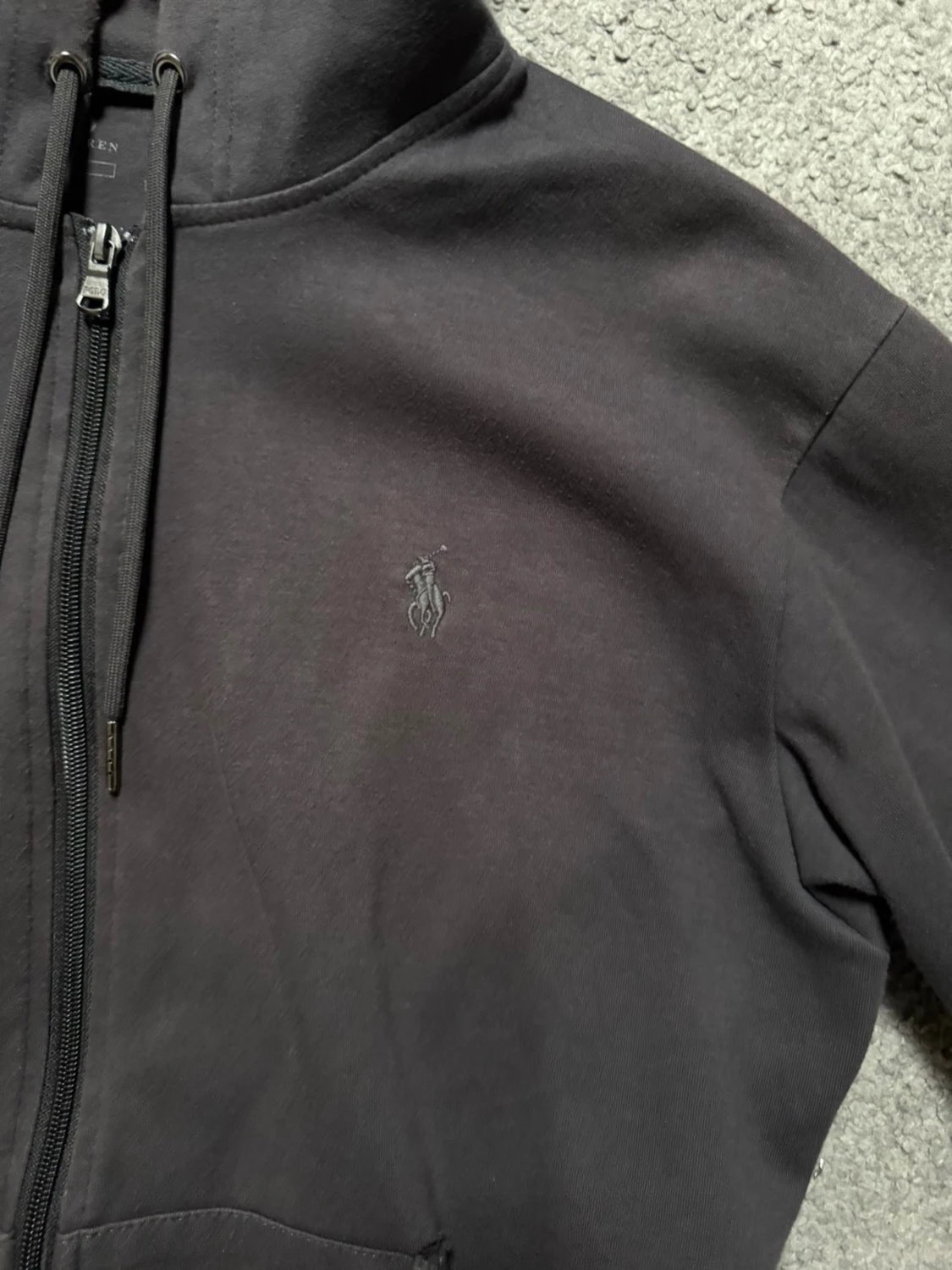 Svart hoodie från Polo Ralph Lauren - 1