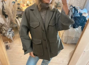 Toteme jacka - SÅÅ snygg