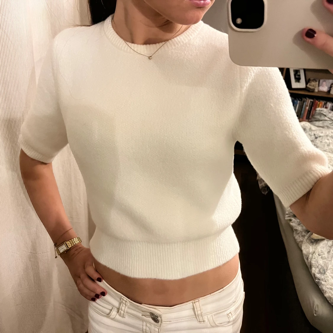 Vit stickad kortärmad tröja