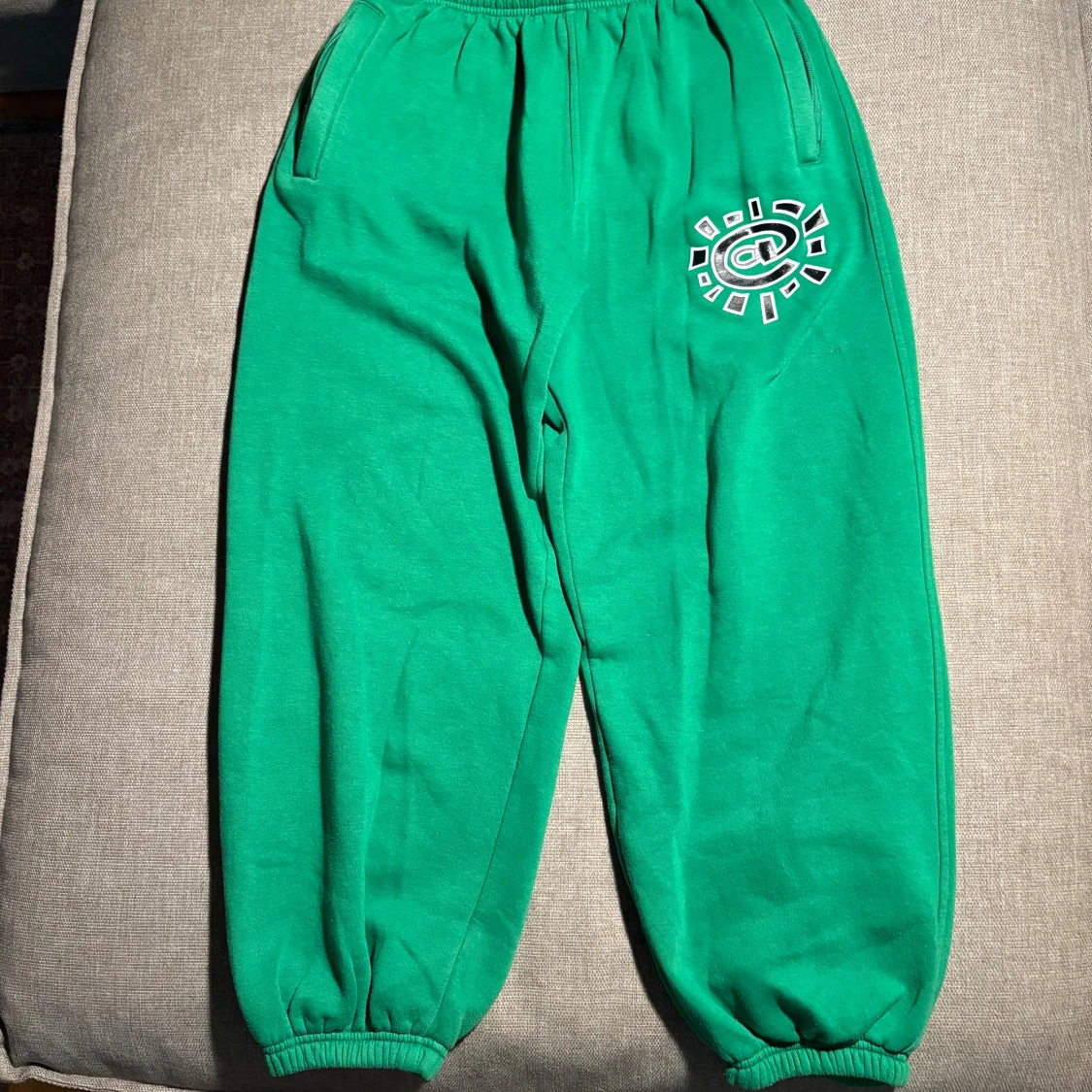 Always du what you should do byxor, gröna