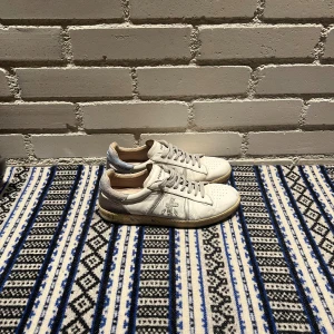 Premiata skor - Ritkigt snygga premiata skor. Perfekt för dig som vill ha skor för vardagligt bruk. 