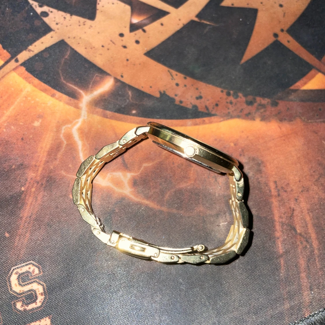 Guldfärgad klocka från Michael Kors - 3