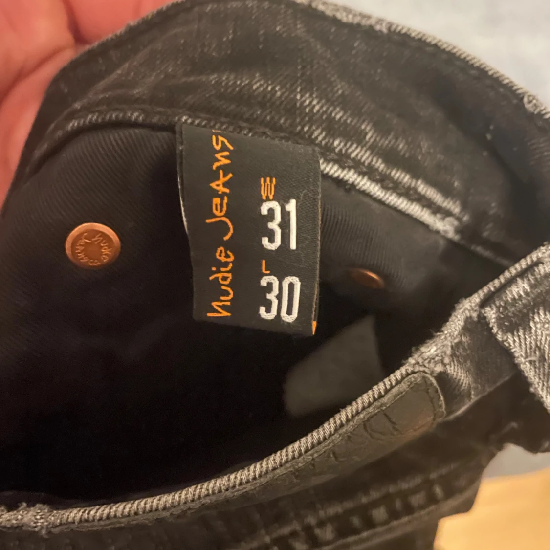 HELT NYA NUDIE JEANS - 2