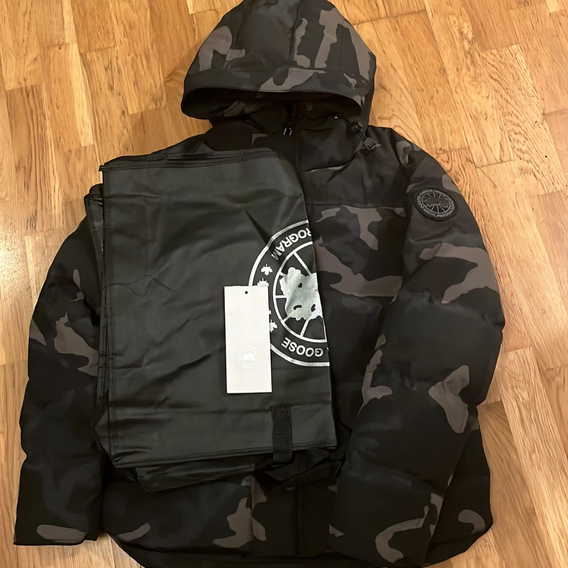 Camouflage dunjacka från Canada Goose - 1