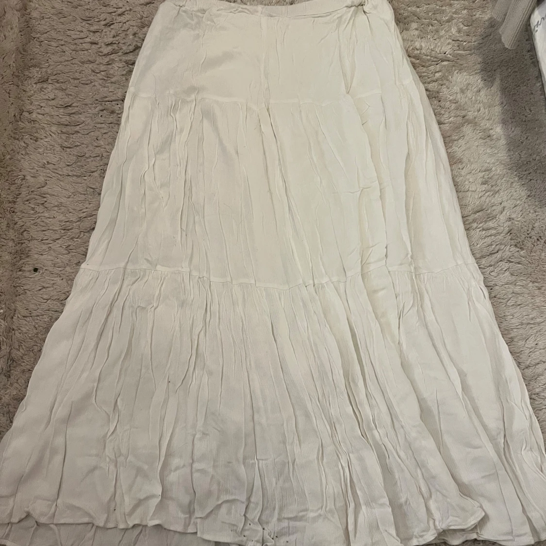 Vit långkjol i bomull - 1