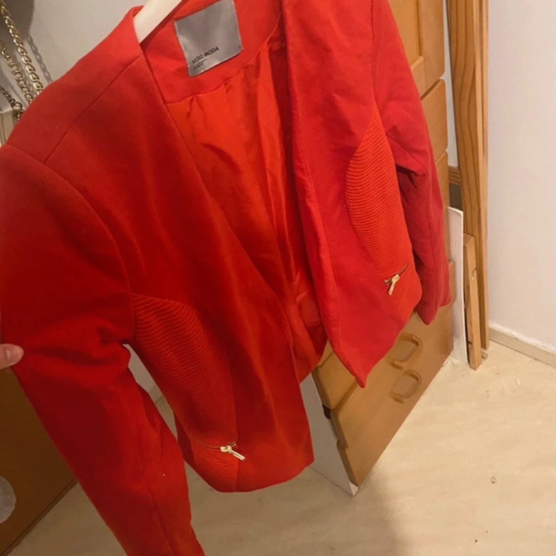 Röd kavaj från Vero Moda - 2