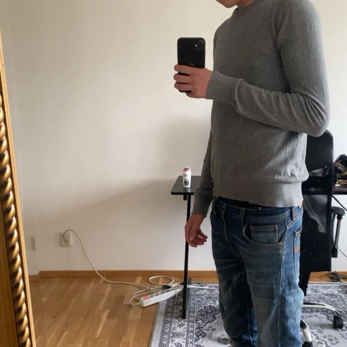 Grå långärmad tröja i bomull