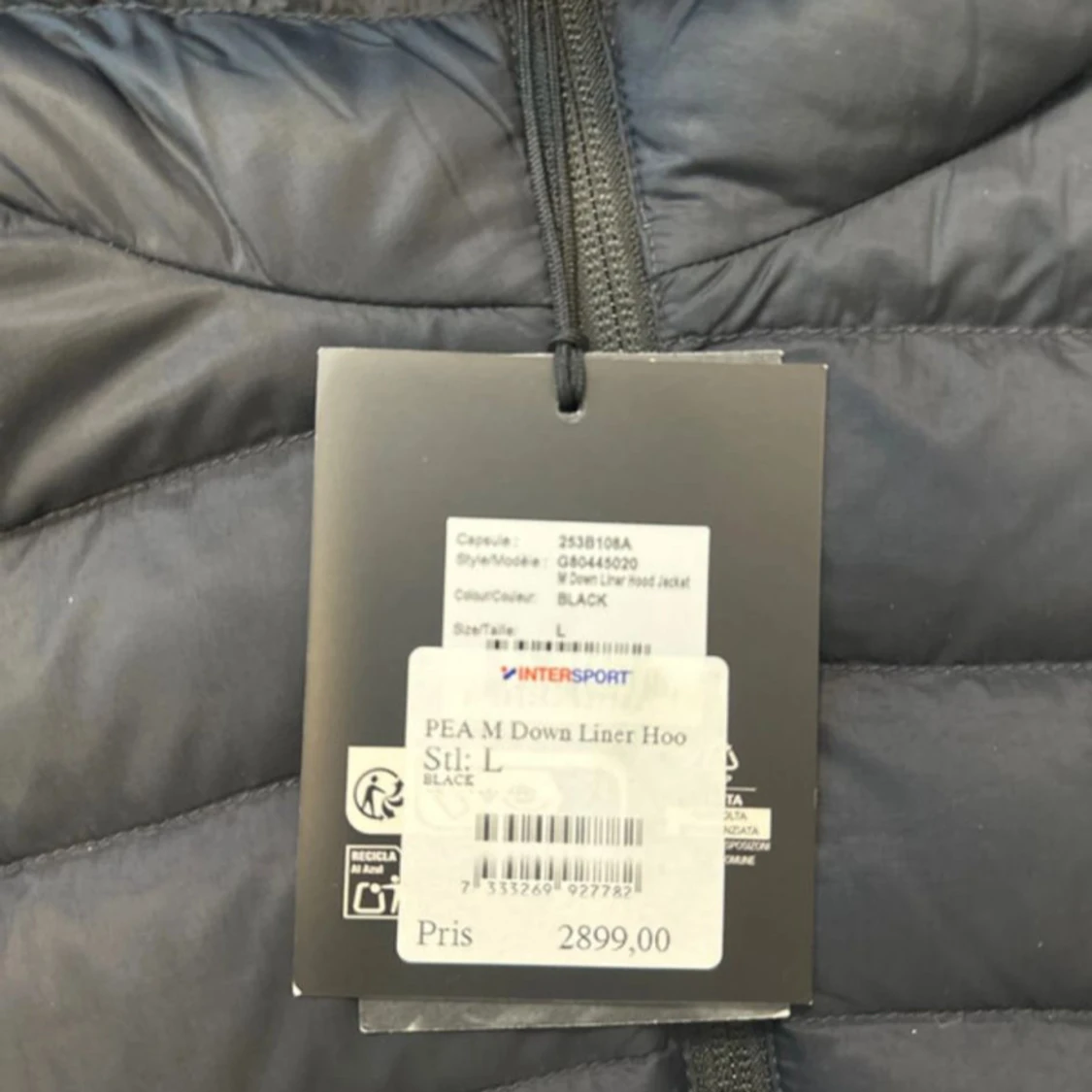 Svart Peak Performance dunjacka med huva - 4