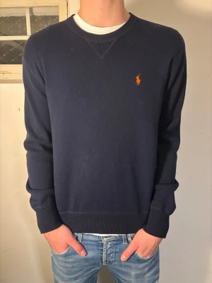 Marinblå Ralph lauren tröja - Marinblå Ralph lauren tröja | Storlek S | Skick 8/10 | Skriv vid frågor