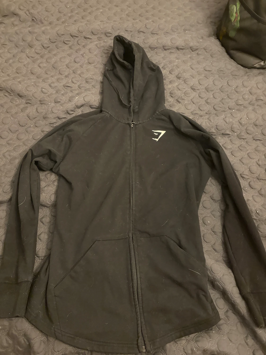 Svart hoodie från Gymshark
