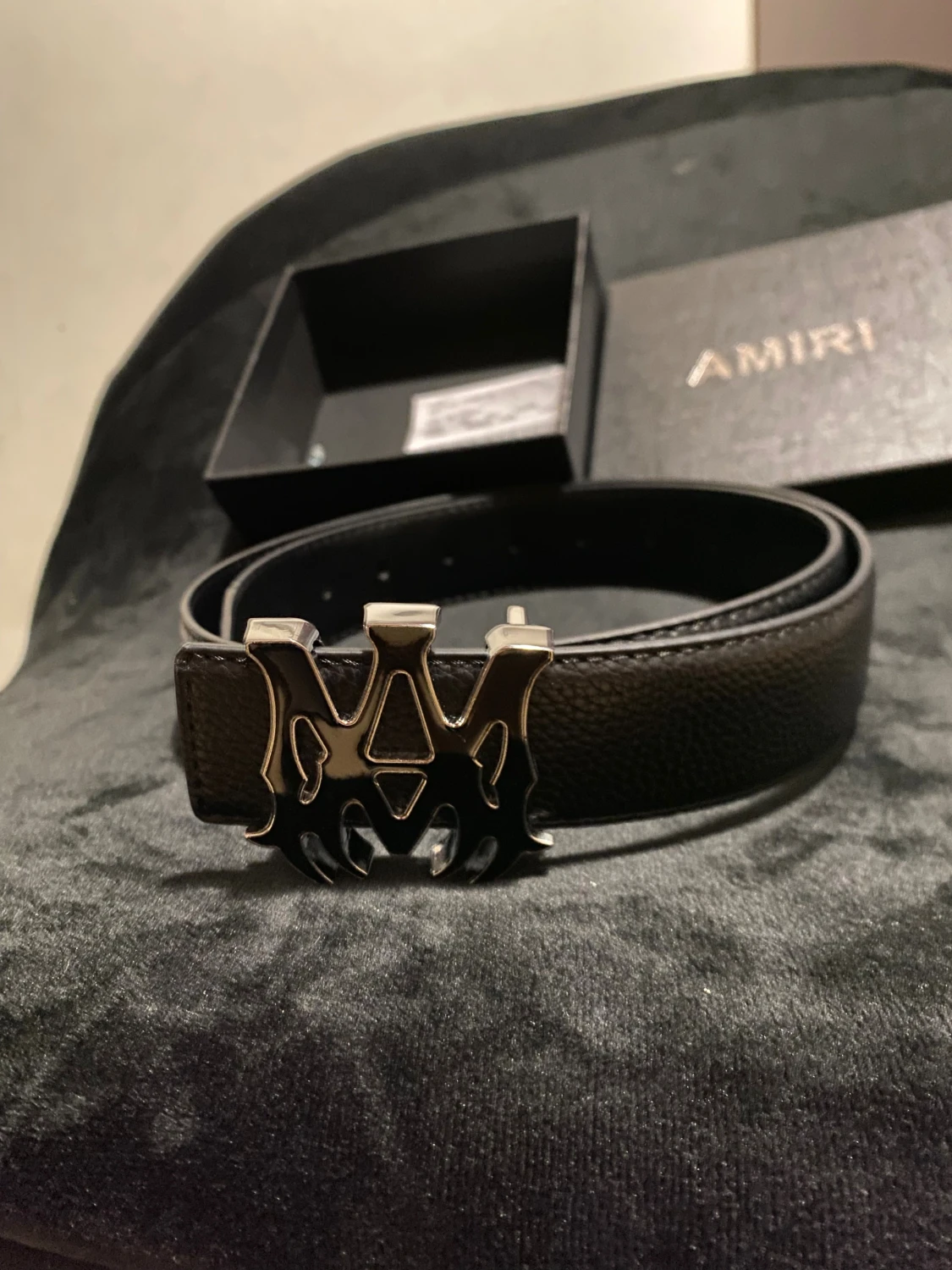 Svart skärp från Amiri med metallspänne - 1