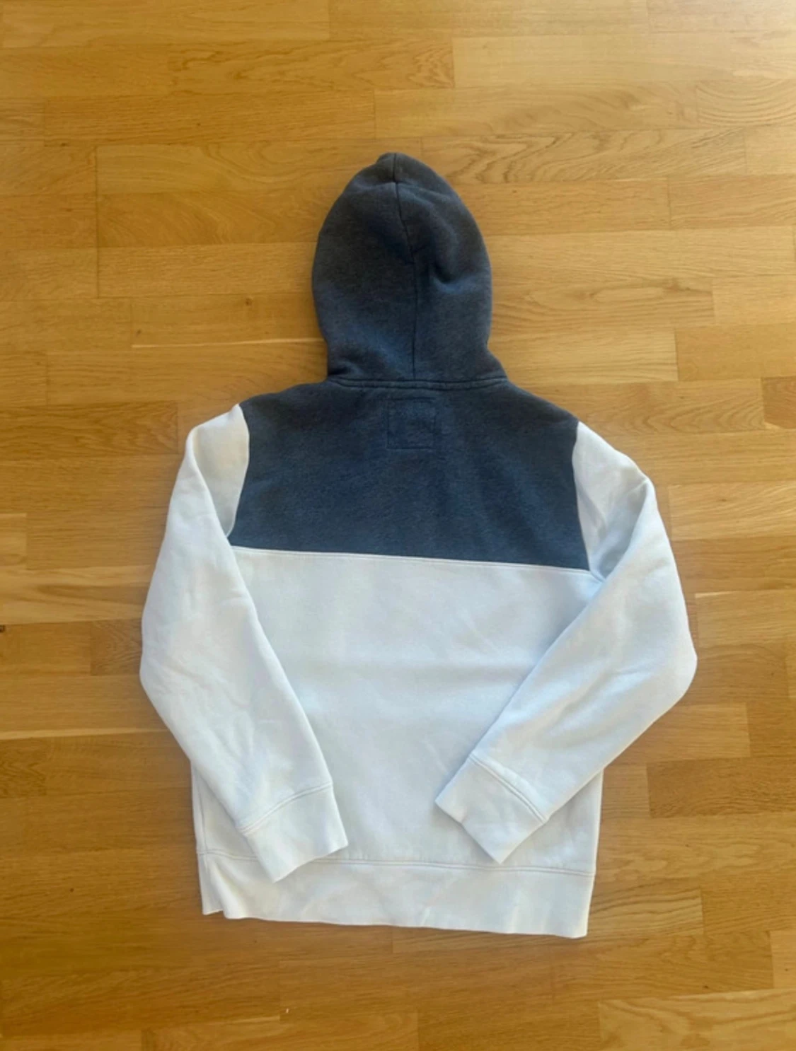 Hollister Hoodie - 2