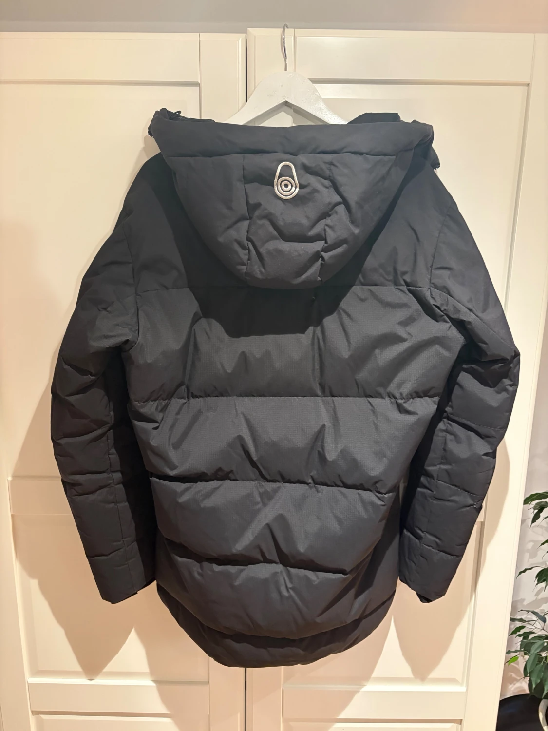 Svart pufferjacka från Sail Racing - 3