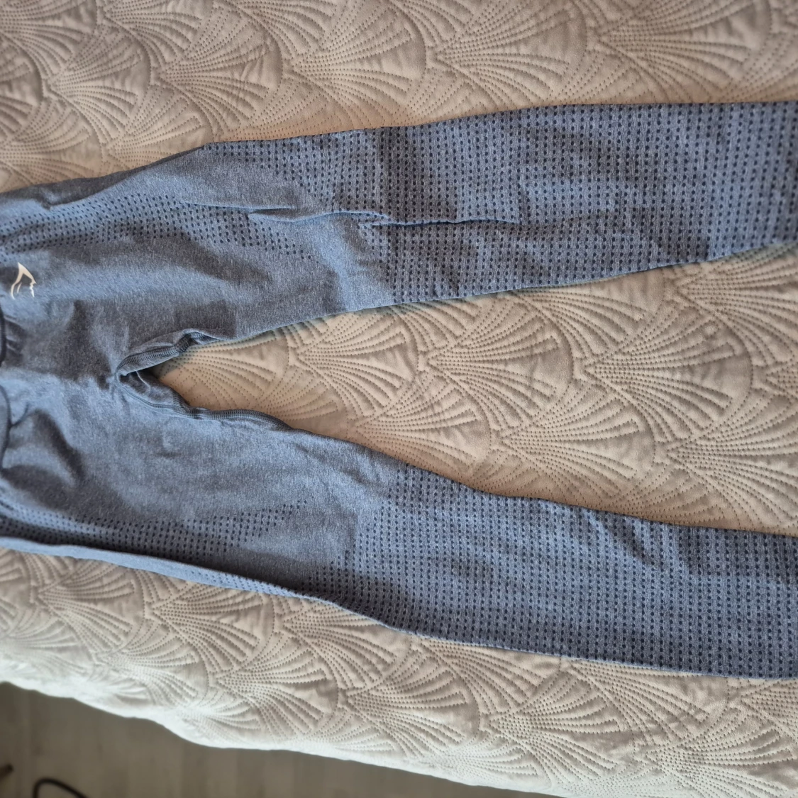 Blå seamless leggings från Gymshark - 1