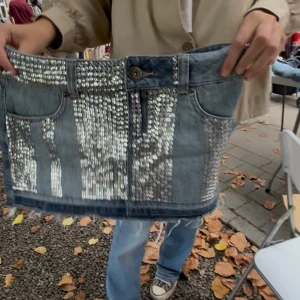 Jeanskjol med paljetter - Super cool