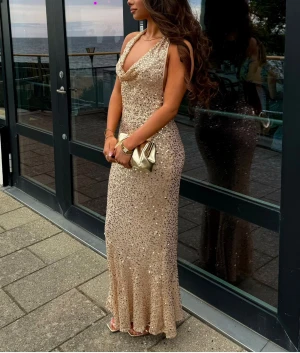 Balklänning - Balklänning från babyboo i storlek xs . Endast använd en gång