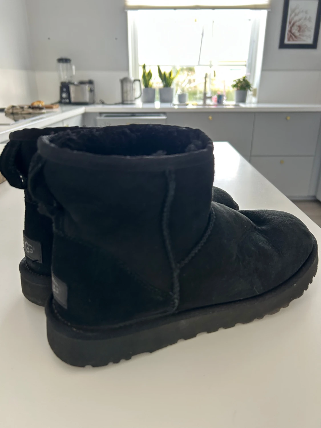 Svarta UGG boots i mocka - 1