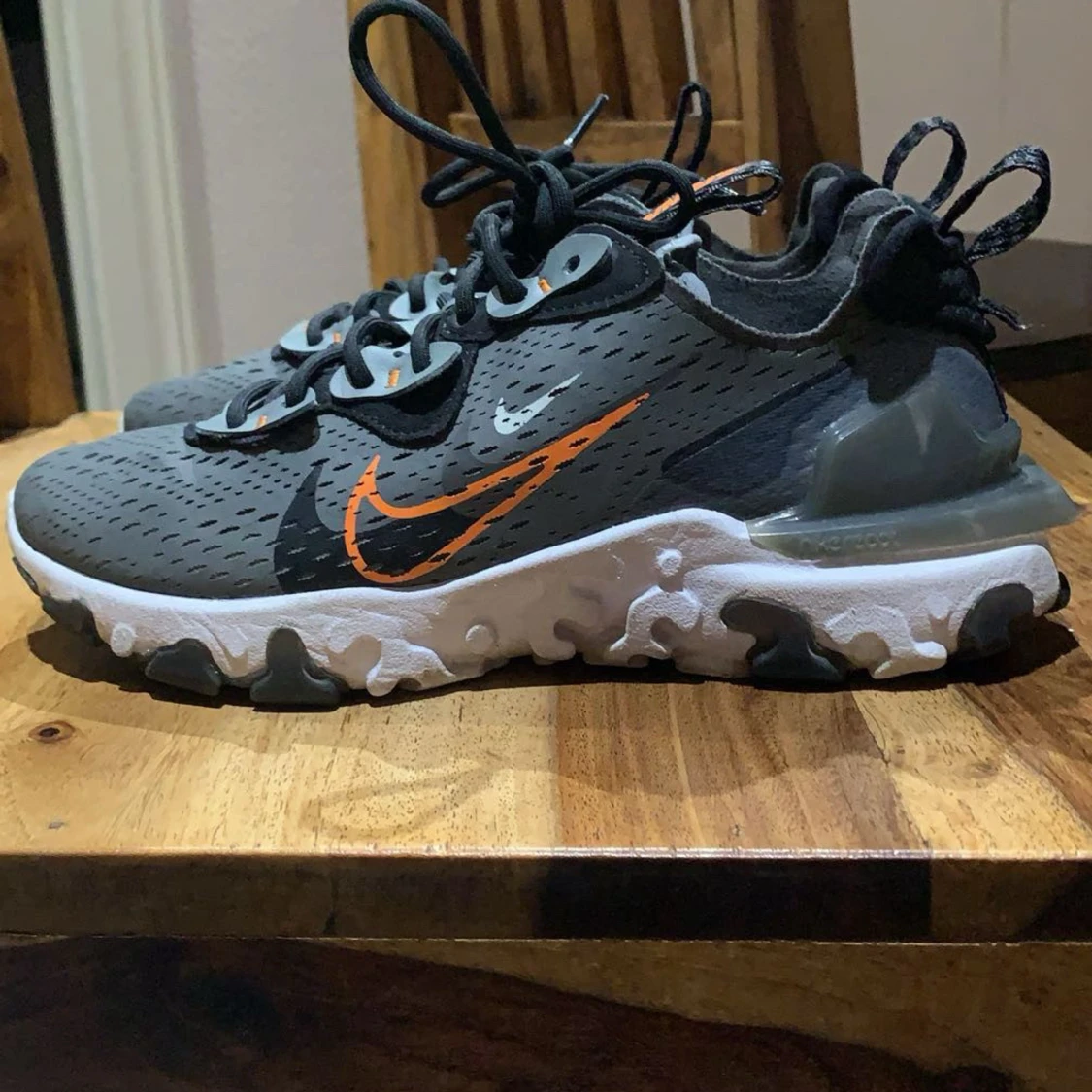Nike React Element sneakers grå/orange - 1