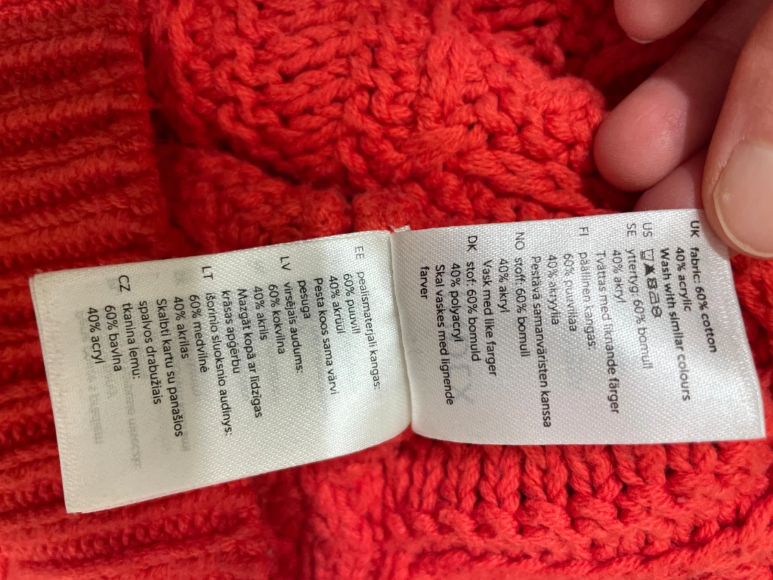 Röd stickad tröja från Lindex S - 3