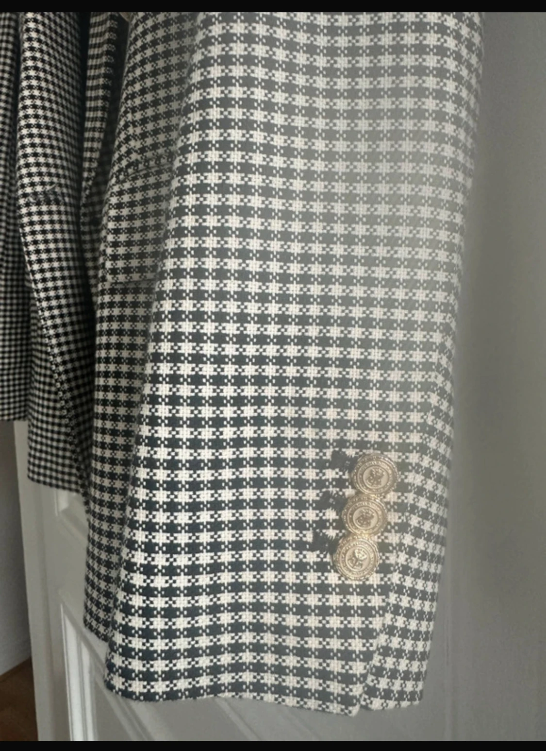 Rutig svartvit kavaj från Zara - 4