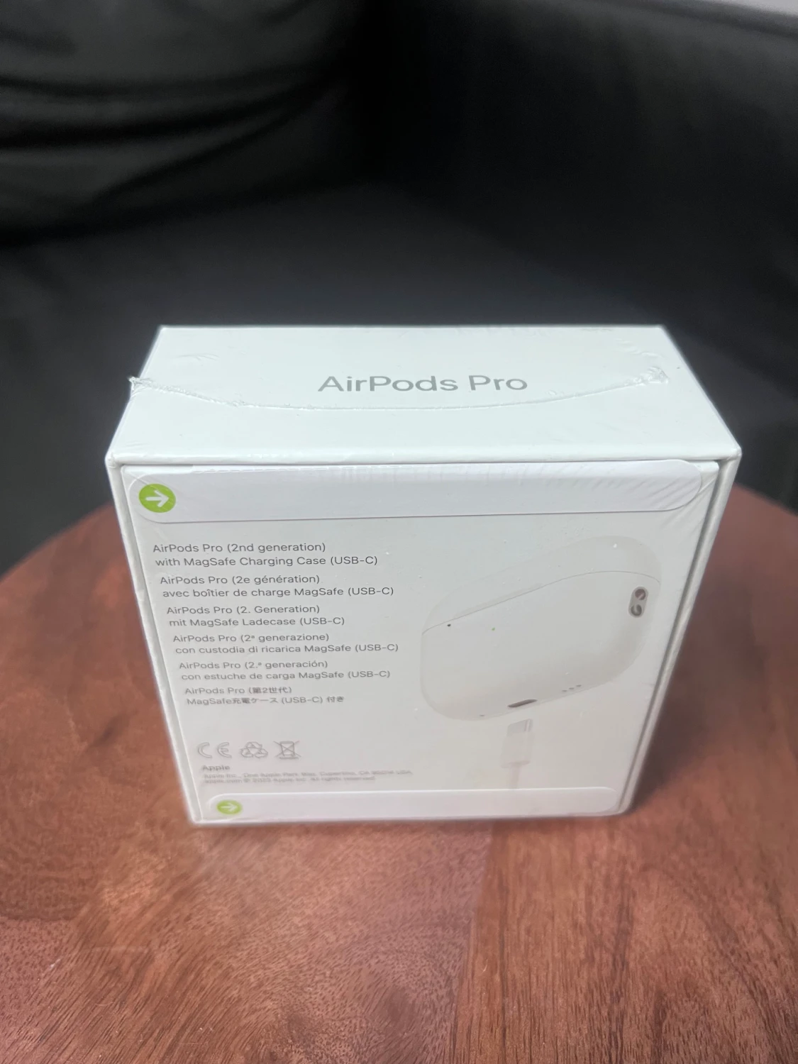 AirPods Pro (2nd generation) MagSafe USB-C - 1
