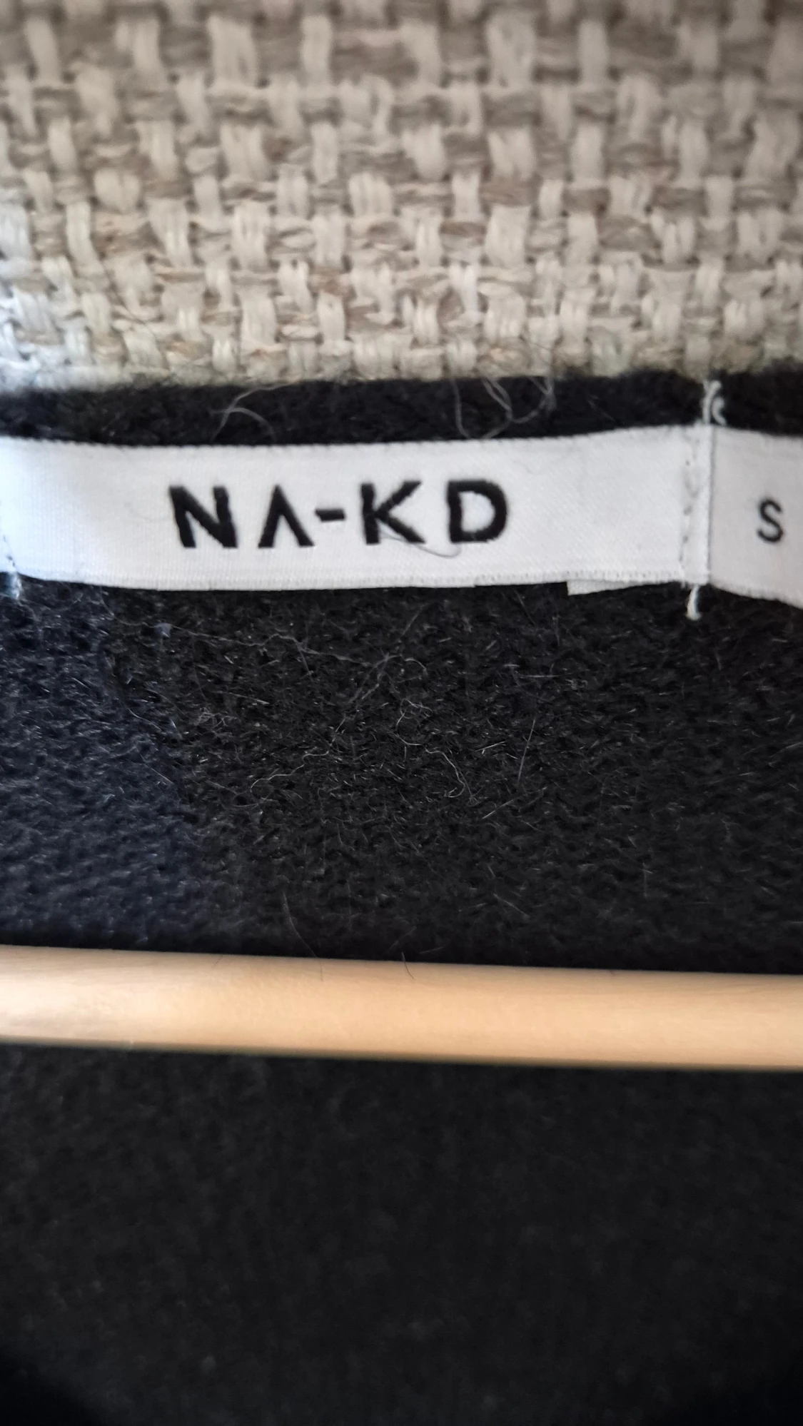 Svart stickad tröja NA-KD - 1