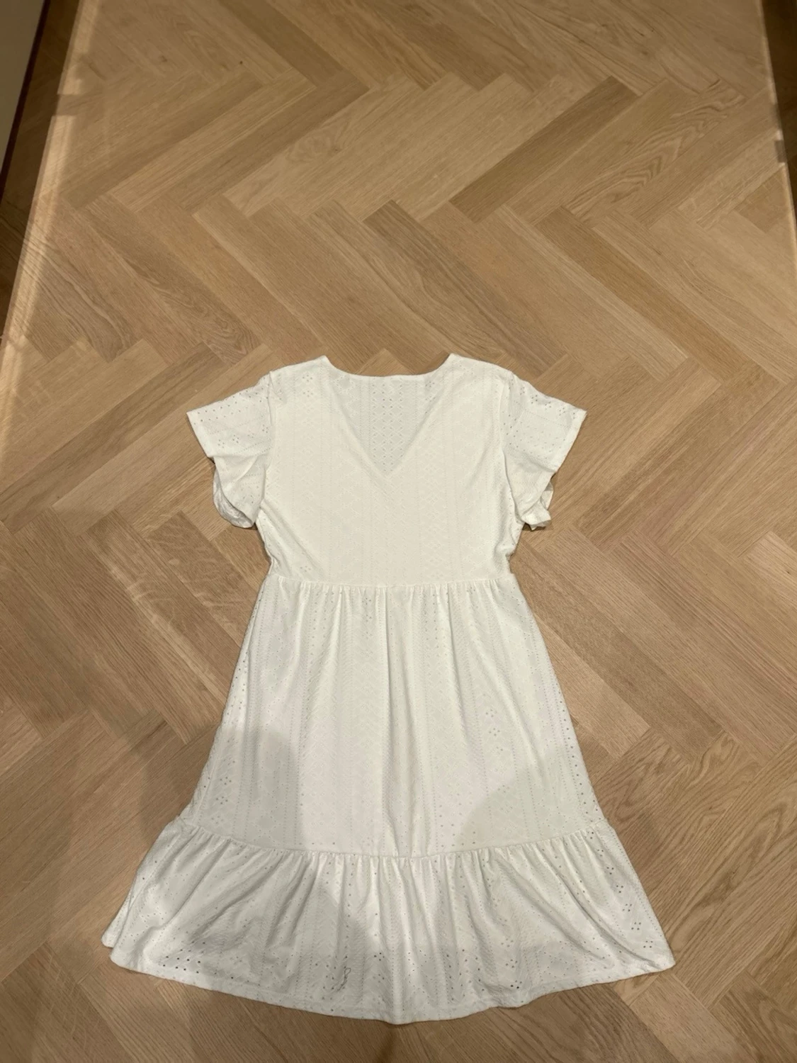 Vit sommarklänning från ONLY - 1