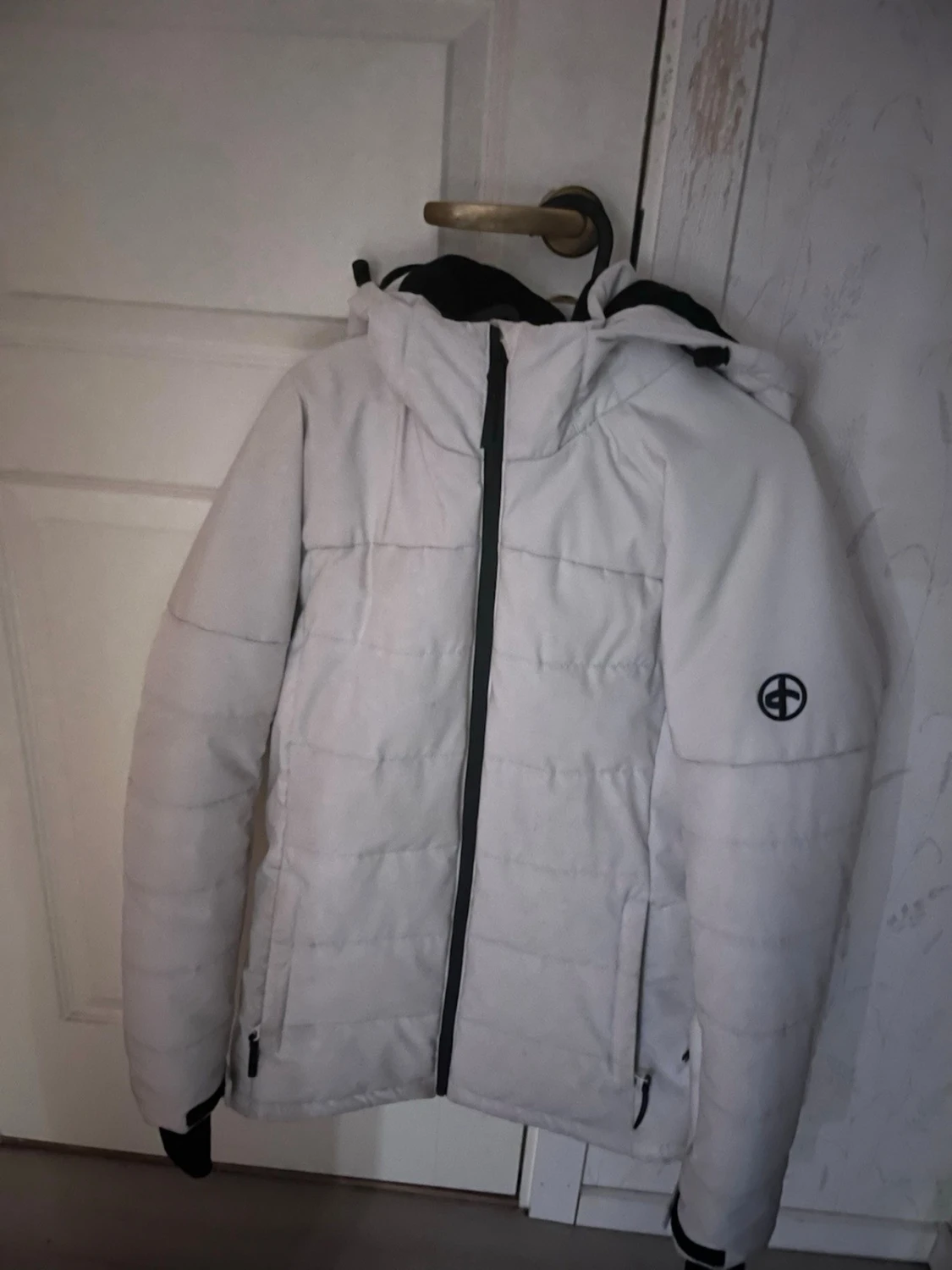 Vit pufferjacka från Cross Sportswear