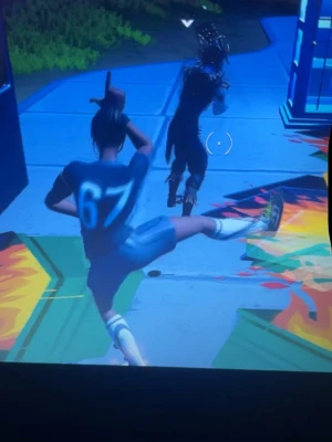 Take the L konto  - Og fortnite konto för att jag inte kör mera dm om du är intresserad (jag skriver bara in ett pris gör ett förslag hur mycket du vill köpa för) 