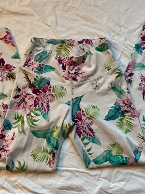 Tights - Söta träningstights som inte kommer till användning. 💕