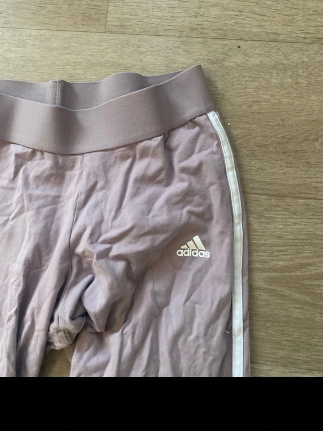 Ljuslila leggings från Adidas - 1