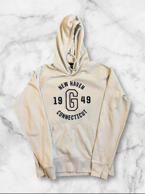 Gant hoodie - Milt använd Gant Hoodie