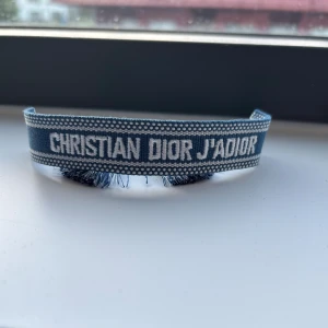 Dior armband - Helt ny och oanvänd