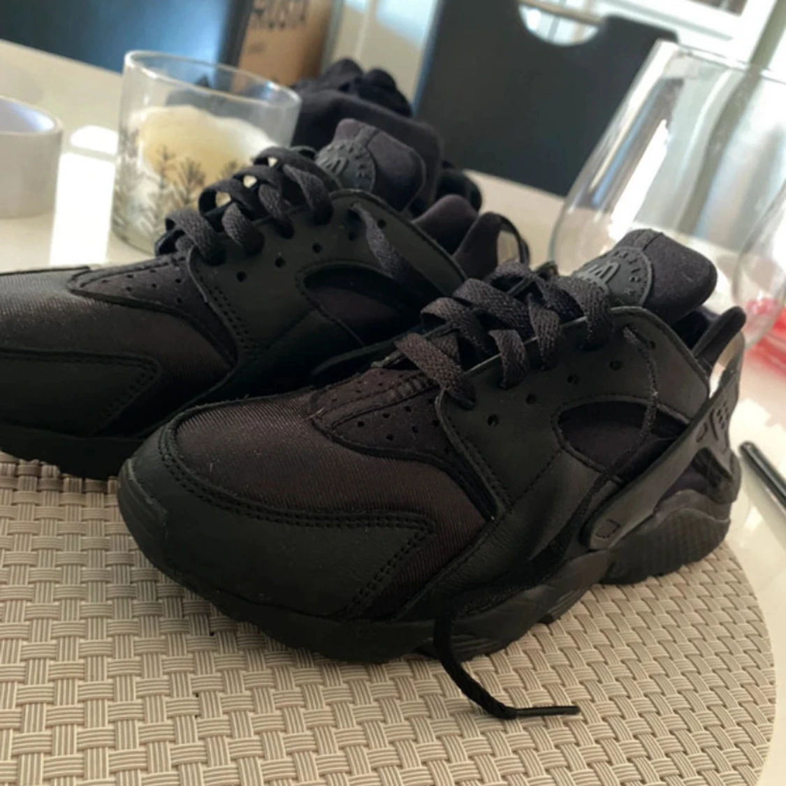 Svarta Nike Huarache sneakers - 1