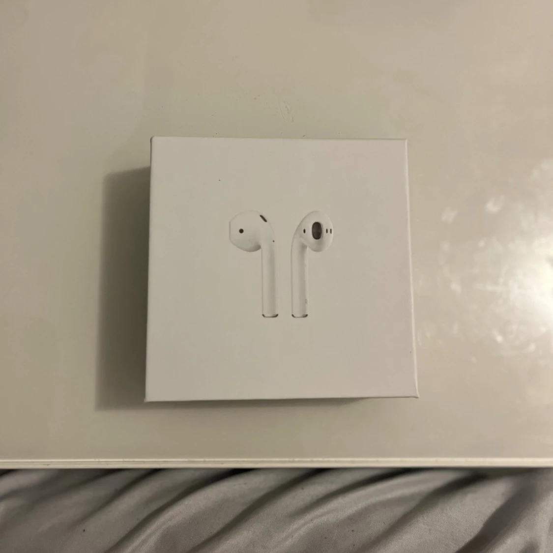 Apple AirPods gen 2  - 4