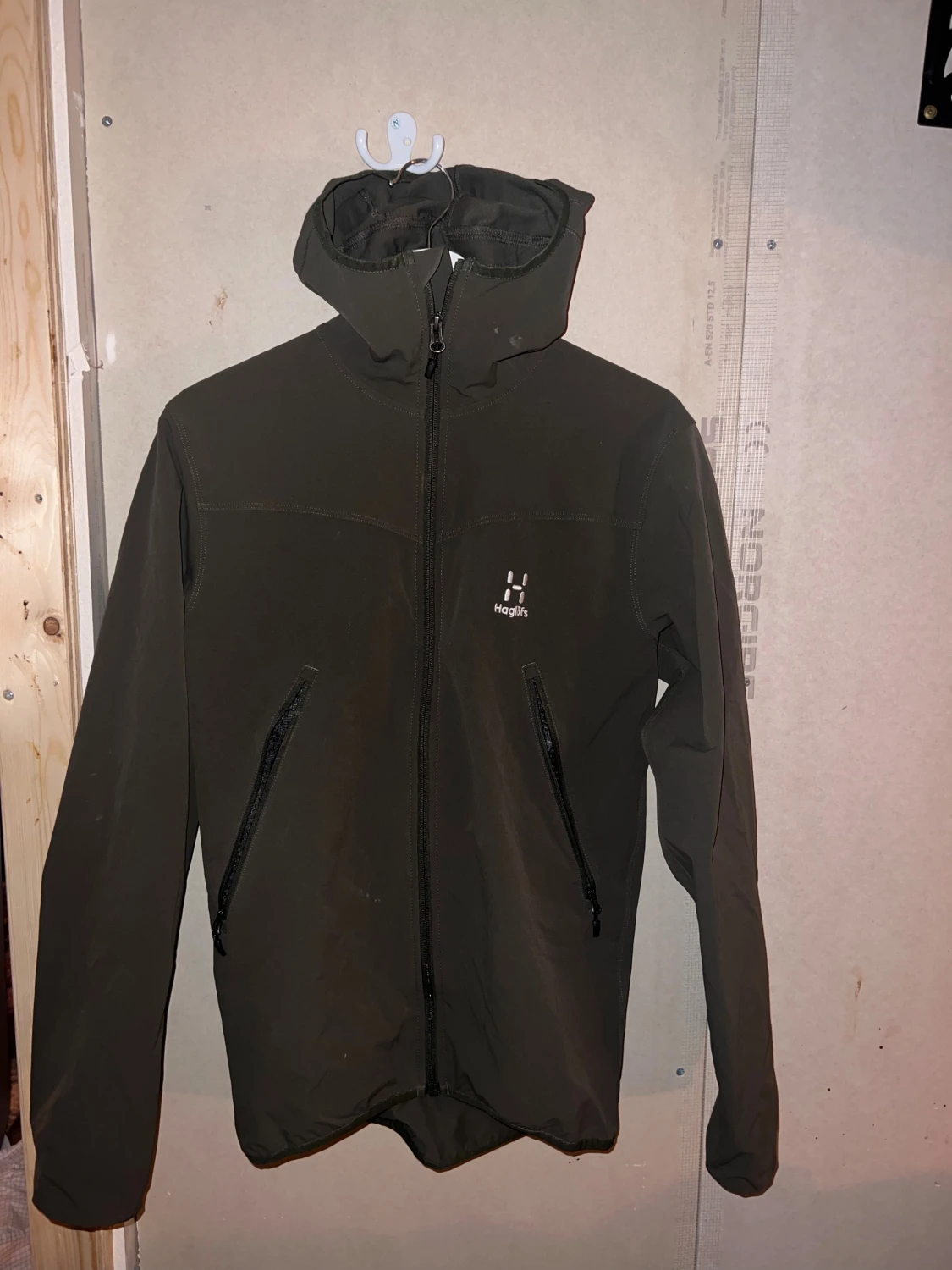Mörkgrön vindjacka Haglöfs S