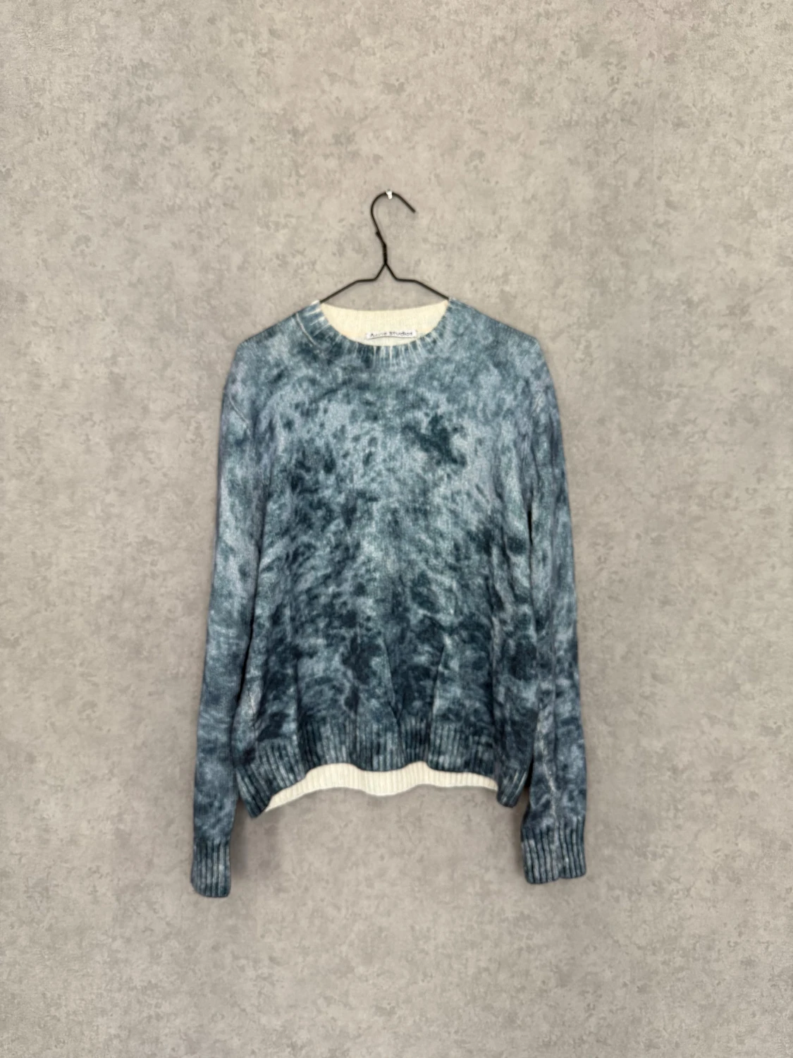 Blå stickad tröja Acne Studios