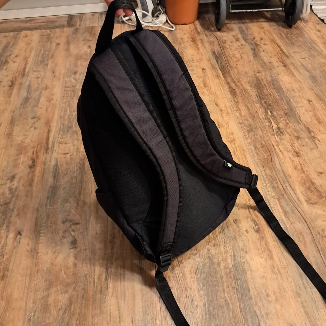 Svart ryggsäck från Nike - 2