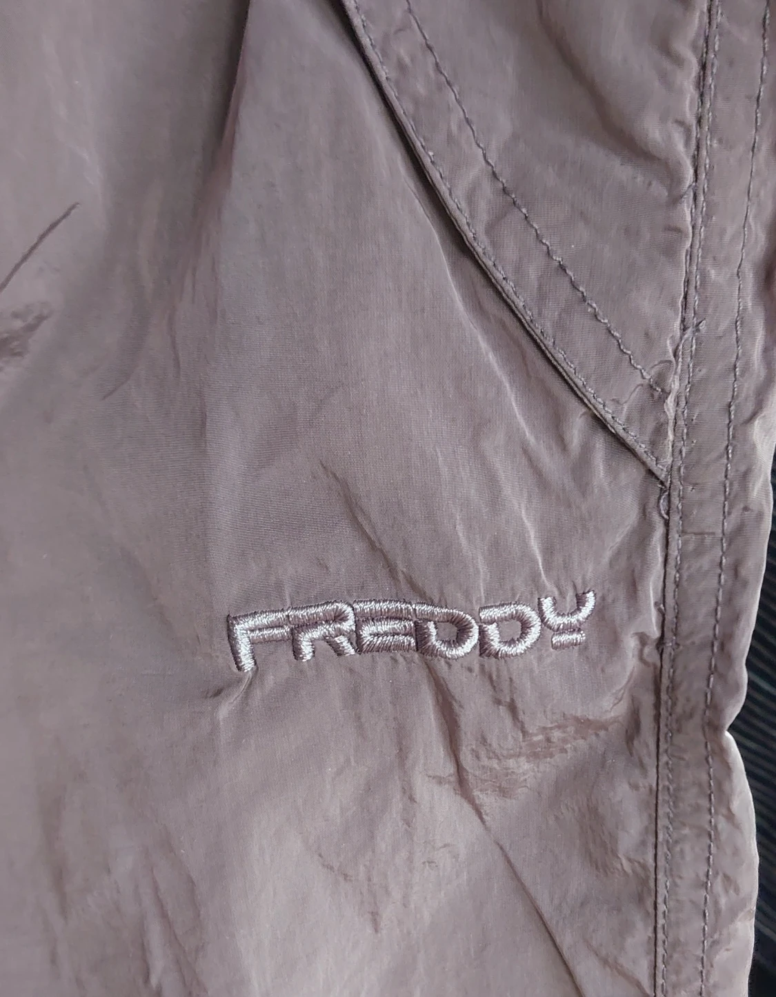 Lila/grå träningsbyxor från Freddy med snörning - 2