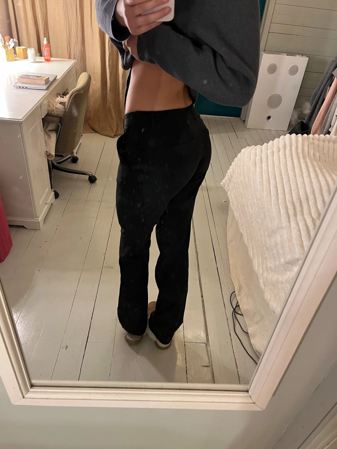 lågmidjade  kostymbyxor- Bik bok - 3