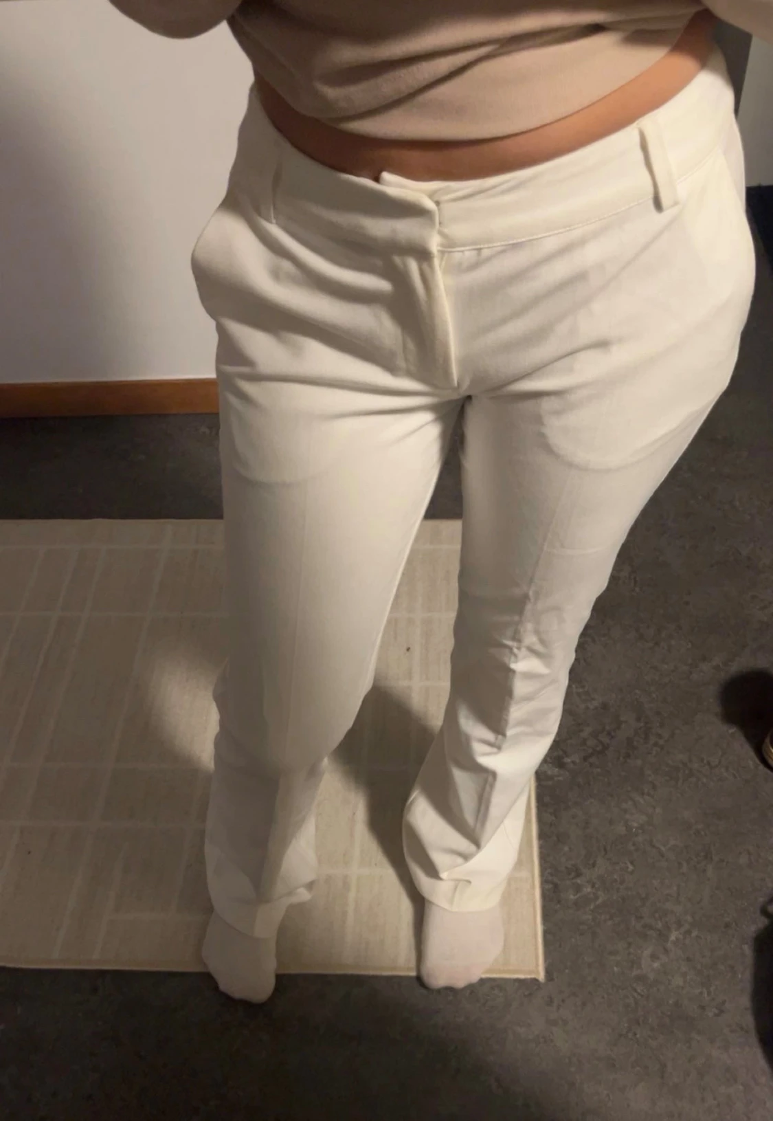 Vita kostymbyxor med rak passform
