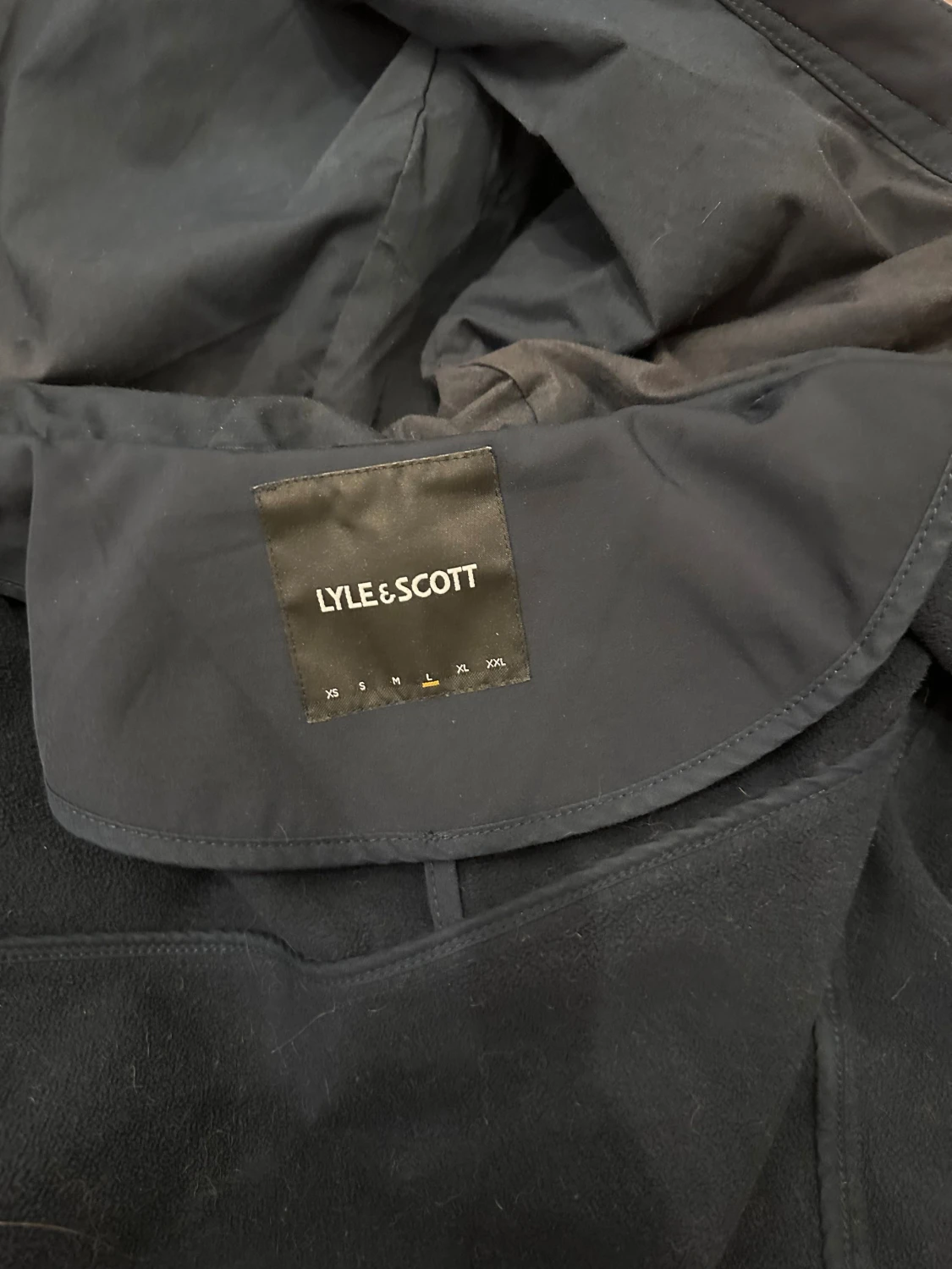 Vindjacka från lyle & Scott  - 2