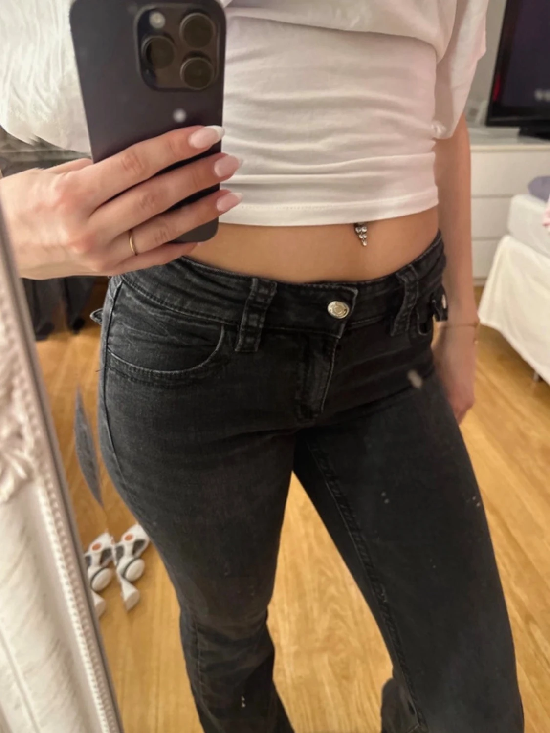 Low waist bootcut jeans