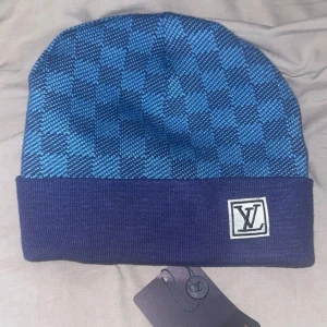 Mössa  - Helt ny mössa 