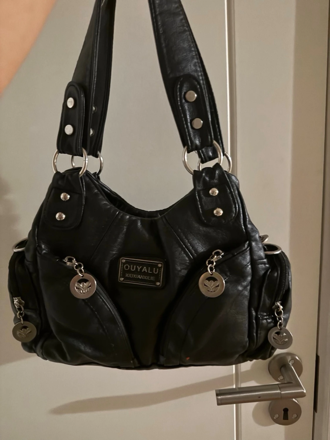 svart hand väska - 1