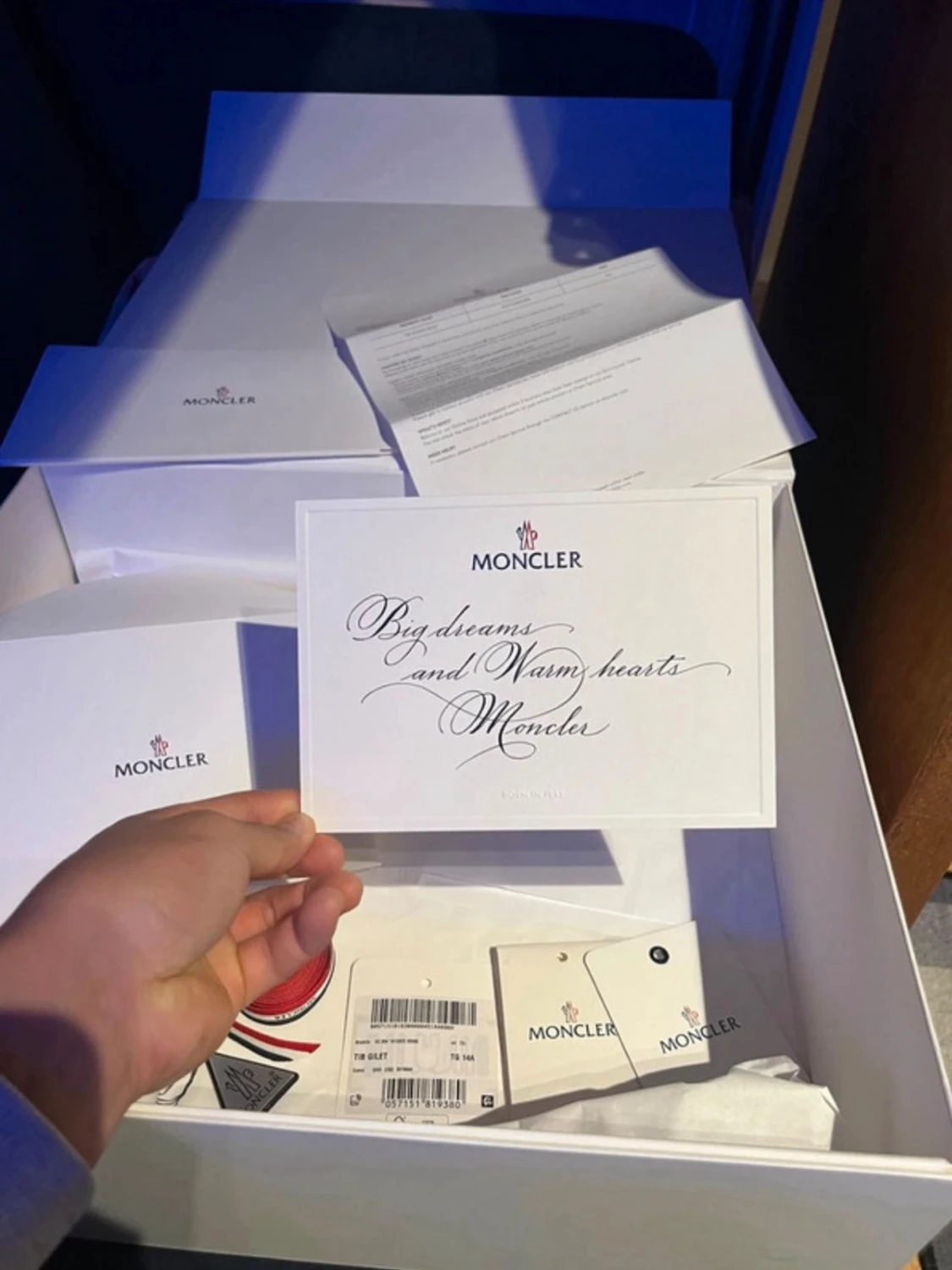 Mörkblå dunjacka från Moncler - 4